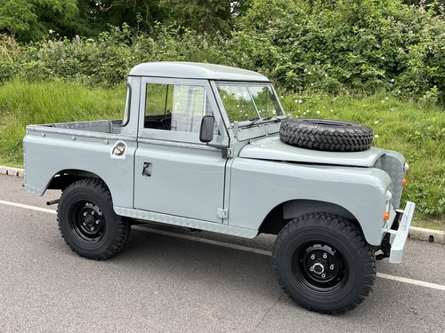 1970 Land Rover Series 2a
