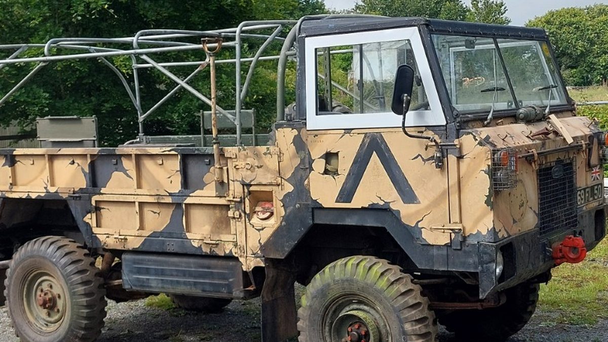 Land Rover Fc82 1972 Land Rover fc forward control military Brown Manual, 4 speed Right ...