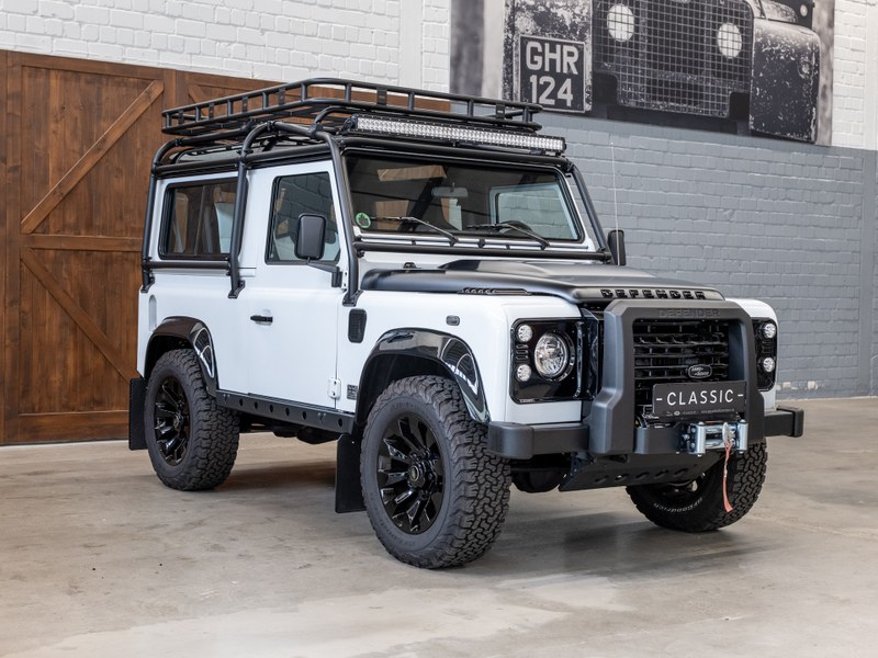2012 Land Rover Defender - 1 2012 Land Rover Defender - 1