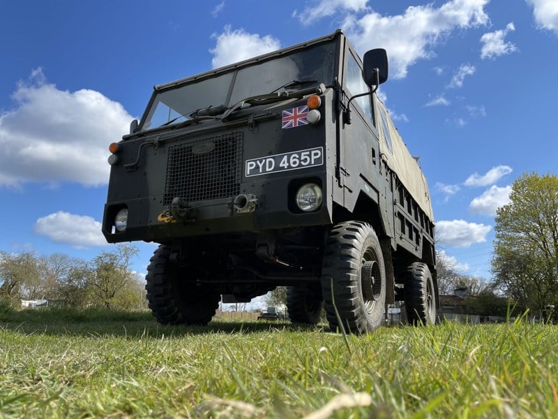 1976 Land Rover 101 Forward Control Dark green Manual, 4 speed Right ...