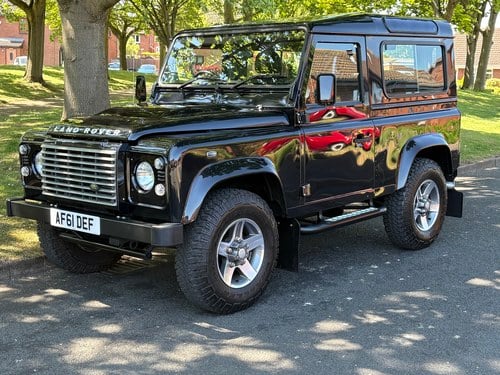 2011 Land Rover Defender L316 90