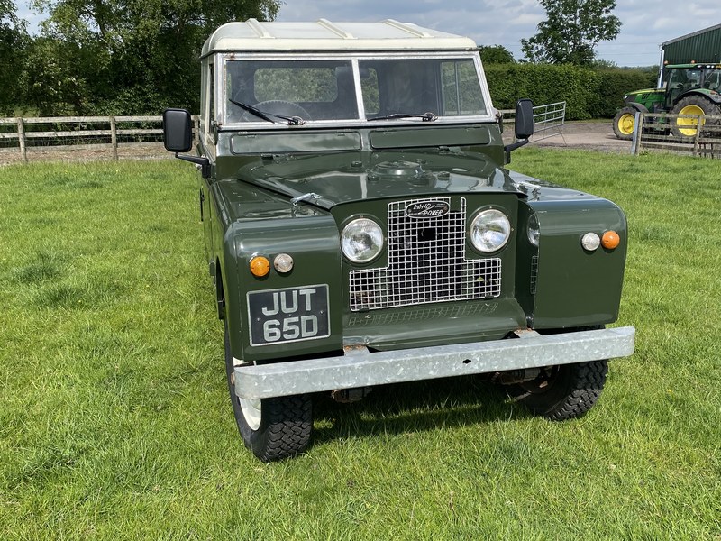 19060s Range Rover Classic Land Rover from the 1960s For Sale | Car and Classic