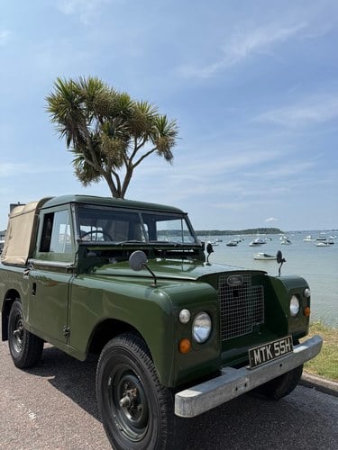 Beautiful 1970 Land Rover Series 2a