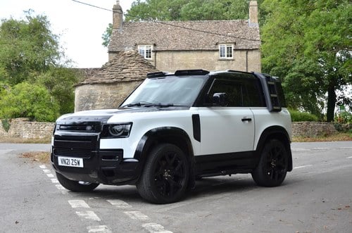 2021 Land Rover Defender 90 3.0 MHEV Urban Edition For Sale