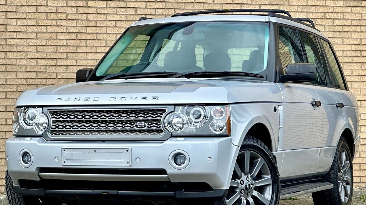 2005 Land Rover Range Rover Silver Automatic, 6 speed Right Hand Drive ...