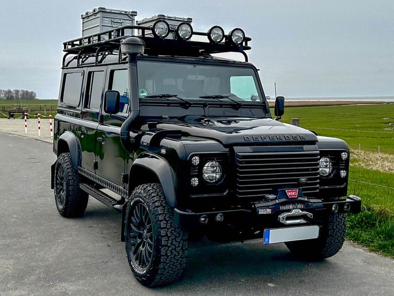 2015 Land Rover Defender L316 110