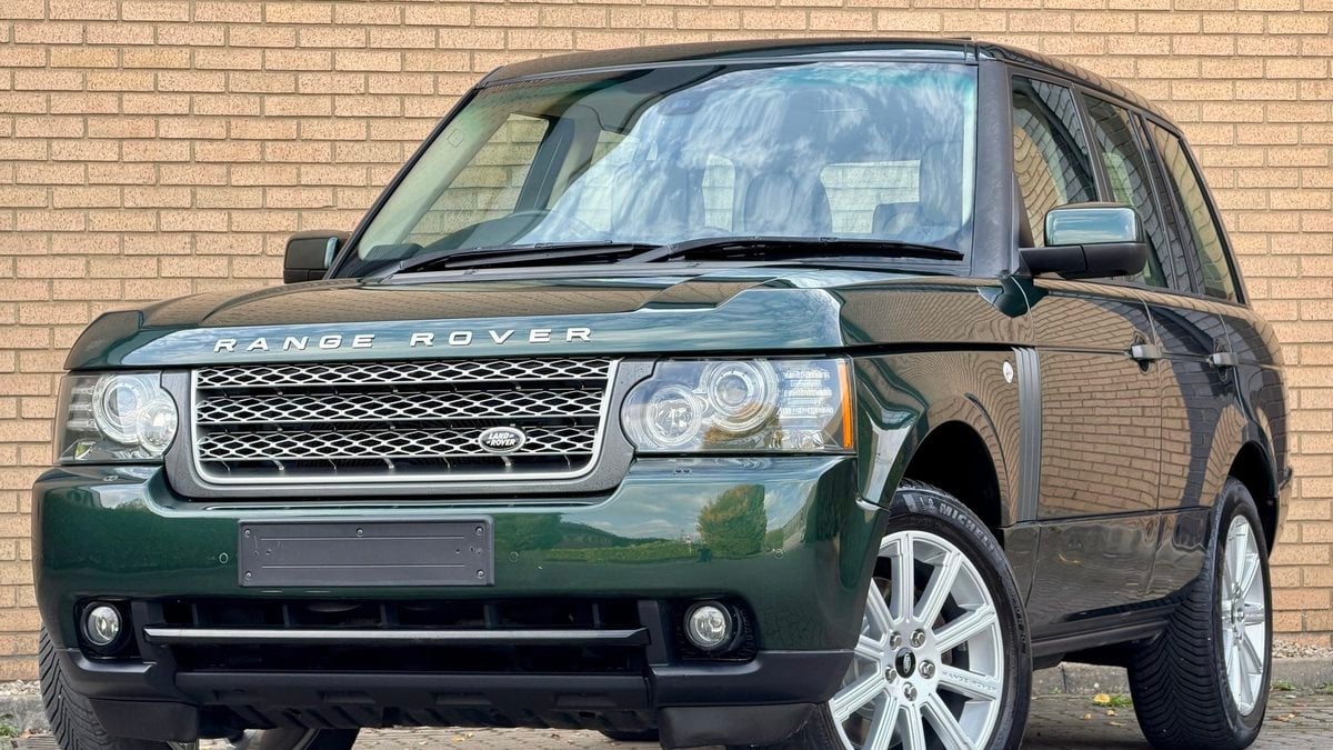 Land Rover Rodo Green 2009 Land Rover Range Rover Green Automatic, 6 speed Right Hand Drive ...