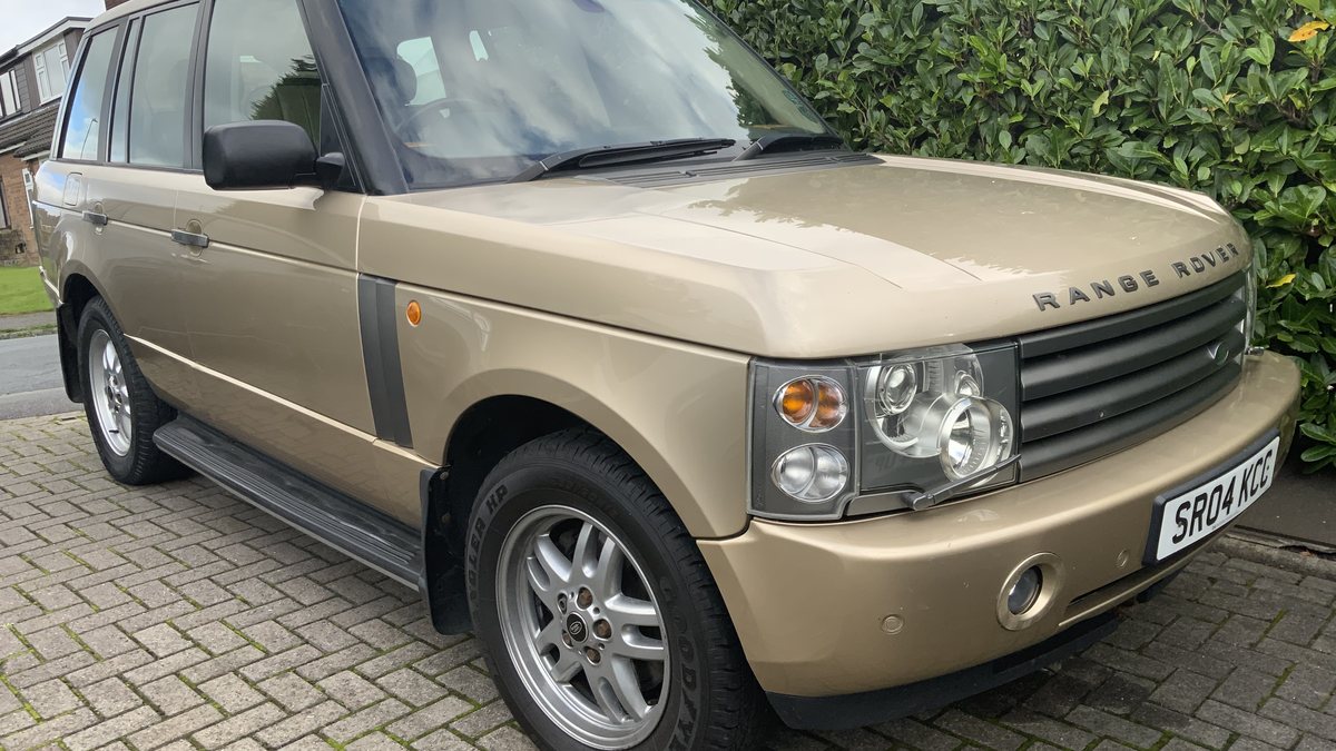 2004 Land Rover Range Rover Gold Automatic, 5 speed Right Hand Drive in ...
