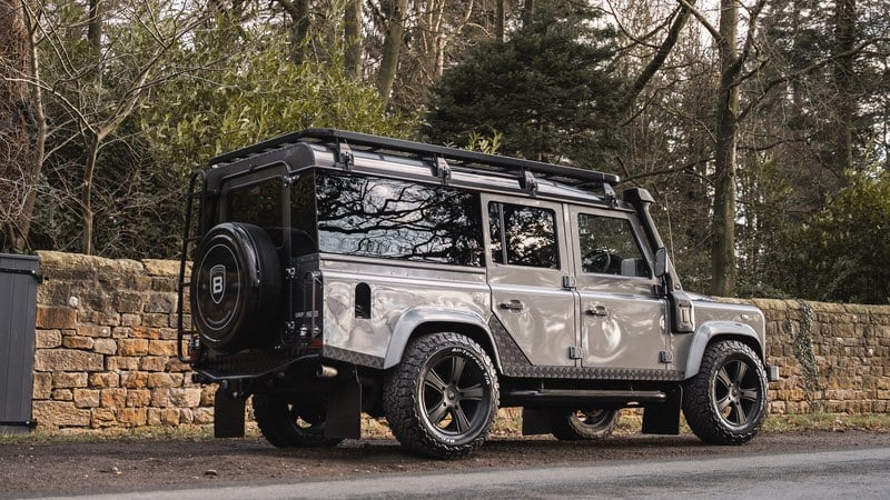 2013 Land Rover Defender - 2 2013 Land Rover Defender - 2