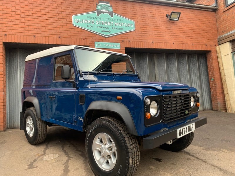 2000 Land Rover Defender L316 90