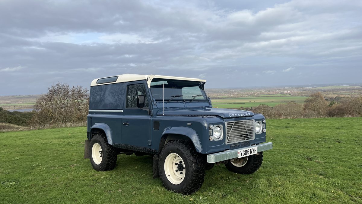 Land Rover 05 Defender 2005 Land Rover Defender Blue Manual, 5 speed Right Hand Drive in ...