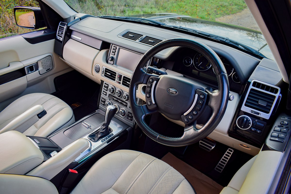 2007 Land Rover Range Rover Black Automatic, 6 speed Right Hand Drive ...