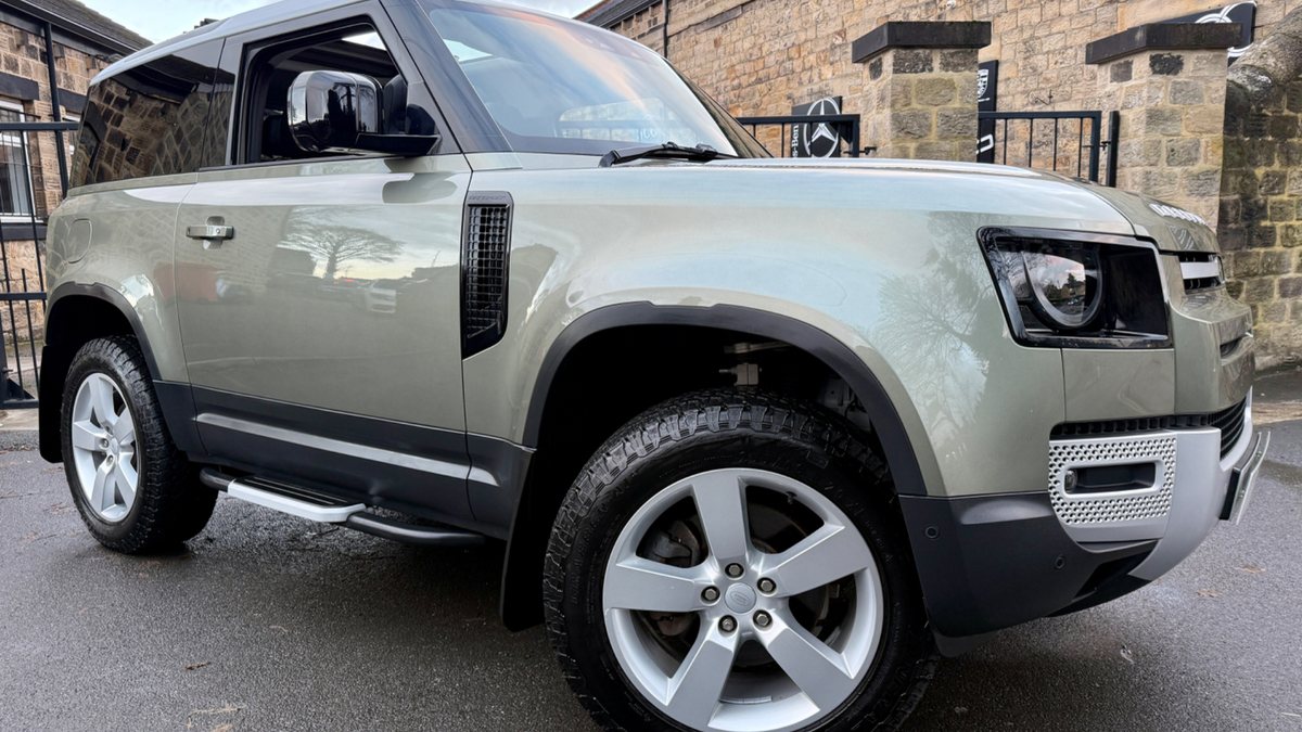 2021 Land Rover Defender Groen Automatisch, 7+ versnellingen Rechts in ...