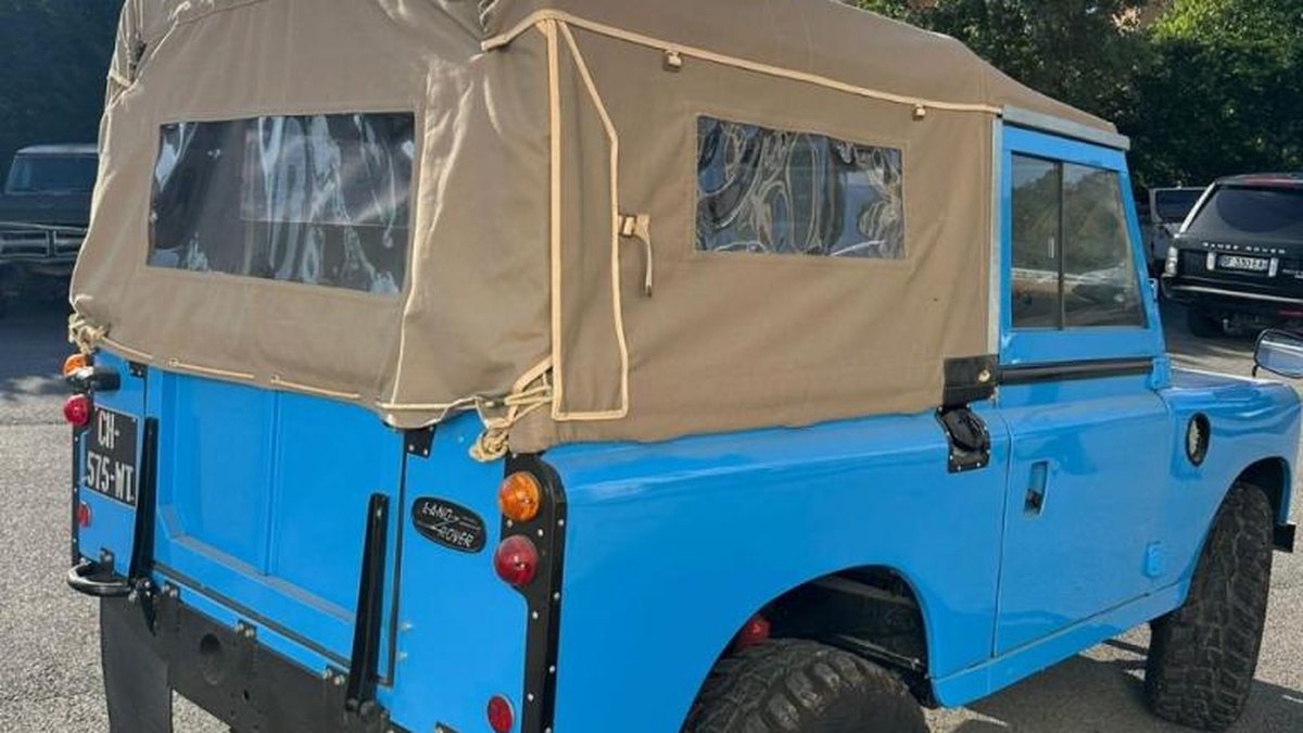 1975 Land Rover Series 3 Blue Manual, 4 speed Left Hand Drive in ...