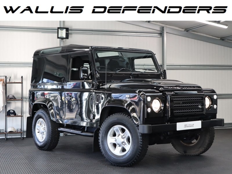 XS Optioned built by Wallis Defenders 90 HT. 60k miles.