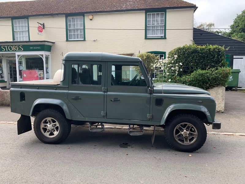 2012 Land Rover Defender L316 110