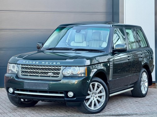 2011 Land Rover Range Rover 4.4 TD V8 Vogue Auto 4WD Green L322 À venda