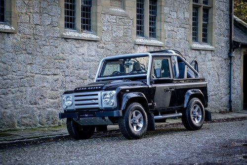 2008 Land Rover Defender 90 SVX Soft Top TDCi 60th Anniversary VENDU