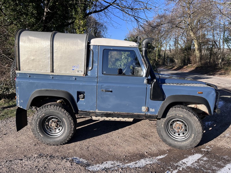 1997 Land Rover Defender L316 90