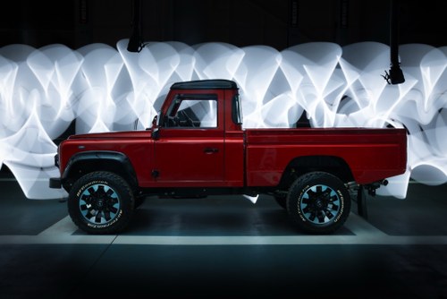 Image 2 for 2001 Land Rover Defender 110 L316