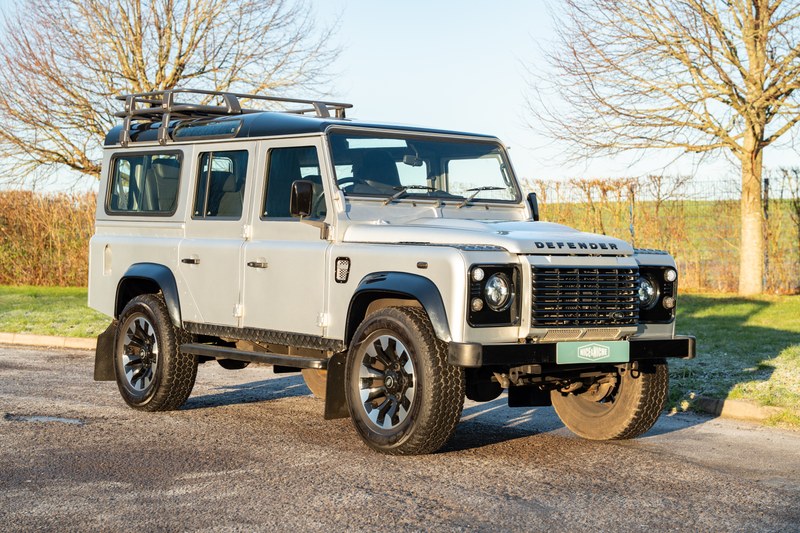 2014defender 2014 Land Rover Defender Silver Manual, 6 speed Right Hand Drive in ...