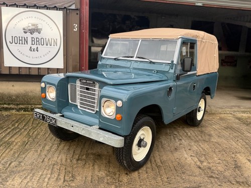 1971 Land Rover Series 3 *High Spec 7 Seater with Overdrive* SÅLD