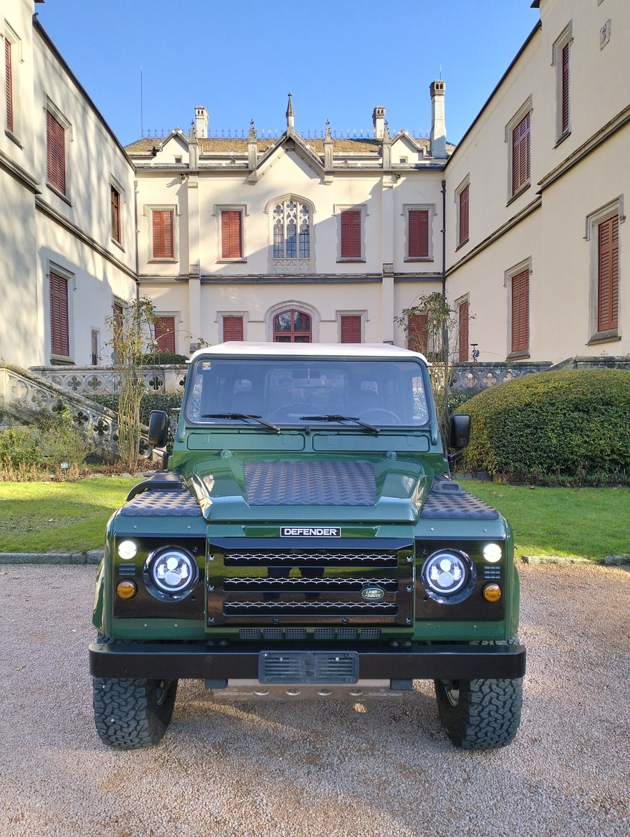 1999 Land Rover Defender Green Manual, 5 speed Left Hand Drive in ...