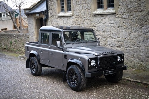 2010 Land Rover Defender 110 2.4 TDCi County Double Cab Pick Up VENDUTO