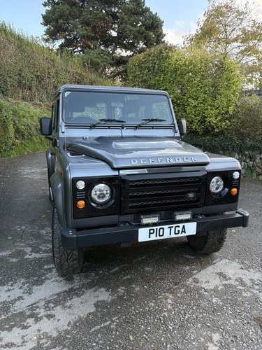 2014 Land Rover Defender L316 90