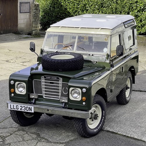 1975 Land Rover Series III 88” Station Wagon VENDIDO