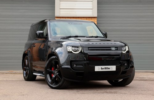 2023 Land Rover Defender 90 X D300 3.0 VERKAUFT