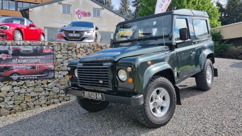 2011 Land Rover Defender - 1 2011 Land Rover Defender - 1