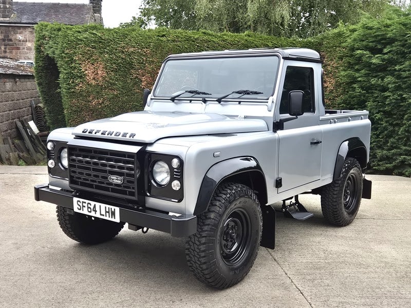 2015 Land Rover Defender - 2 2015 Land Rover Defender - 2