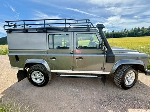 2014 Land Rover Defender - 2 2014 Land Rover Defender - 2