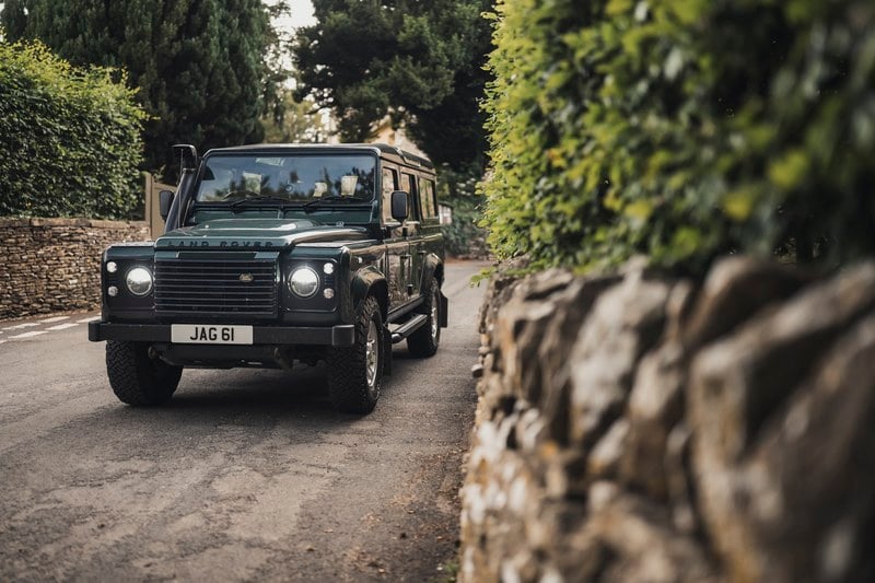2010 Land Rover Defender - 1 2010 Land Rover Defender - 1