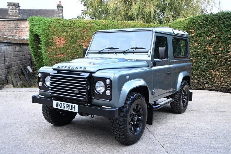 2015 Land Rover Defender - 2 2015 Land Rover Defender - 2