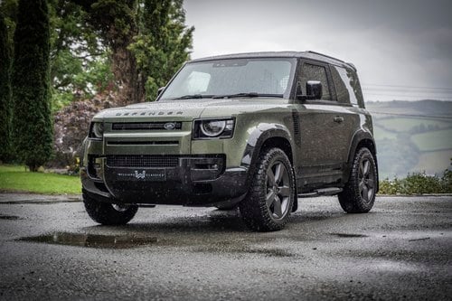 2026 Land Rover Defender 90 3.0 D350 X-Dynamic HSE Hard Top SPRZEDANE