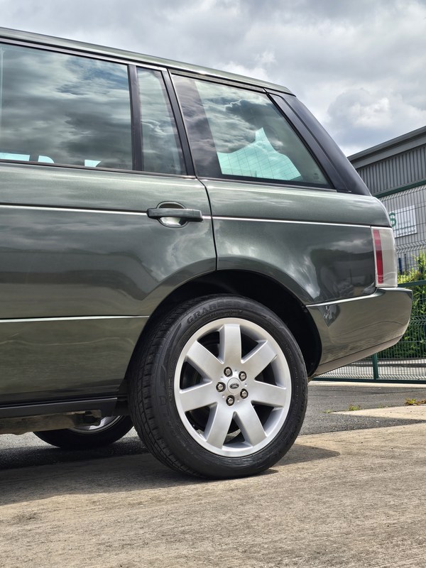 2007 Land Rover Range Rover - 2 2007 Land Rover Range Rover - 2