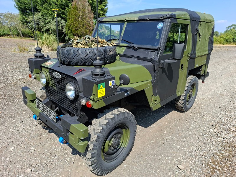 1967 Land Rover 2A - 1 1967 Land Rover 2A - 1