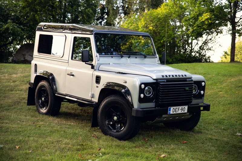 2013 Land Rover Defender - 1 2013 Land Rover Defender - 1
