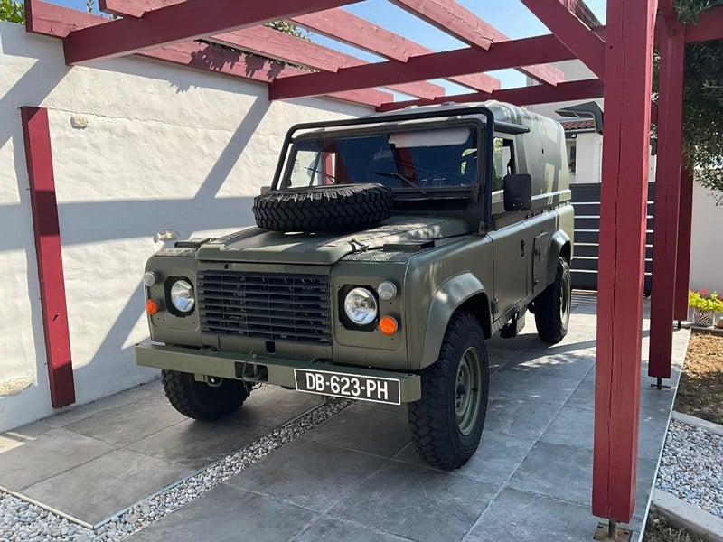 1986 Land Rover Defender - 1 1986 Land Rover Defender - 1