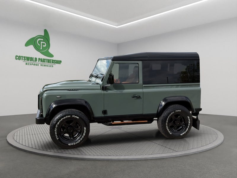 2015 Land Rover Defender - 2 2015 Land Rover Defender - 2