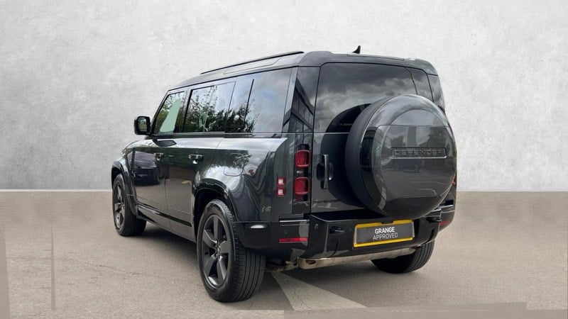 2023 Land Rover Defender - 2 2023 Land Rover Defender - 2