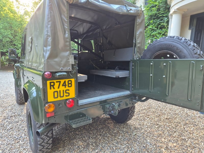 1998 Land Rover defender - 2 1998 Land Rover defender - 2
