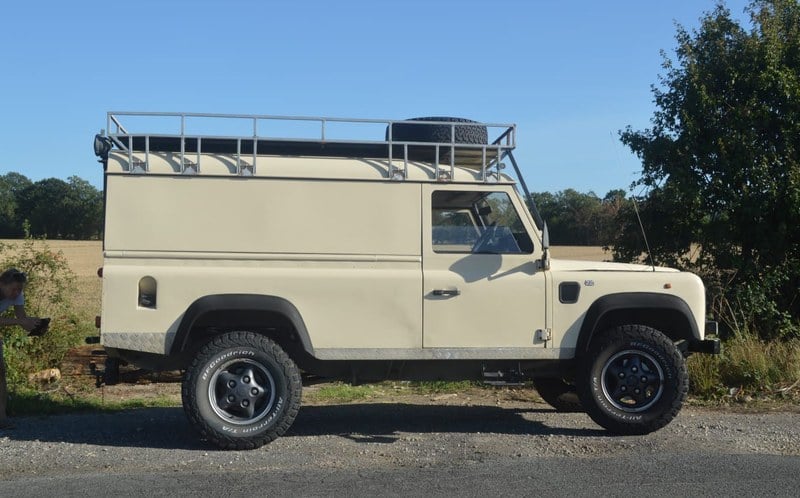 1995 Land Rover Defender - 1 1995 Land Rover Defender - 1