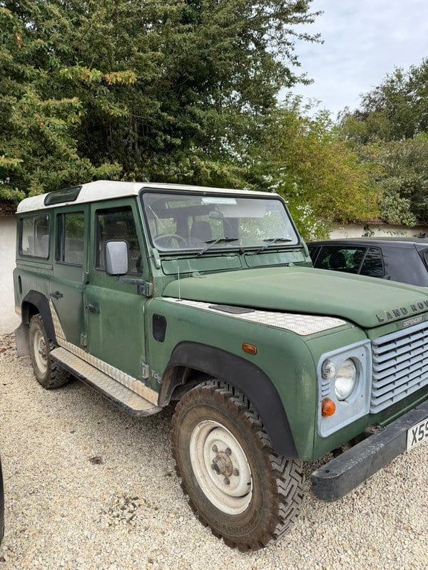 2001 Land Rover Defender - 2 2001 Land Rover Defender - 2