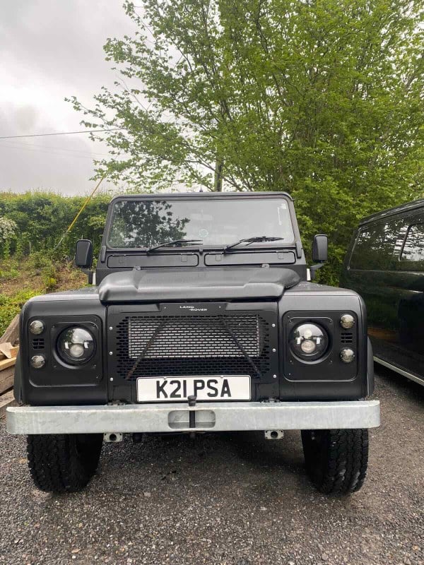 2000 Land Rover Defender - 2 2000 Land Rover Defender - 2