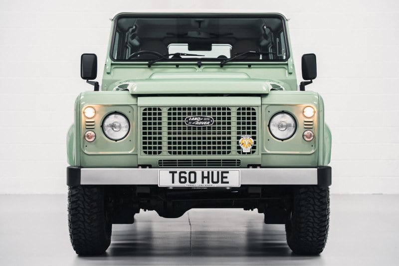 2015 Land Rover Defender - 1 2015 Land Rover Defender - 1