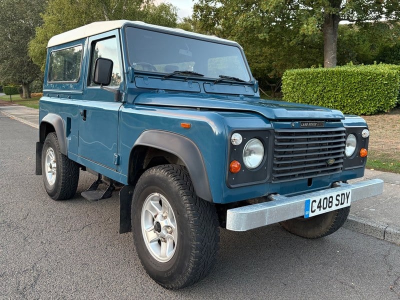 1985 Land Rover Defender - 1 1985 Land Rover Defender - 1