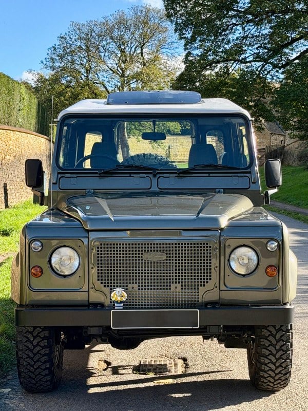 1996 Land Rover Defender - 2 1996 Land Rover Defender - 2